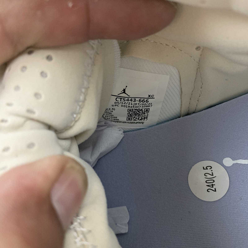 AJ1 High