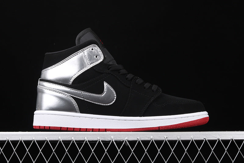 AJ1 Mid