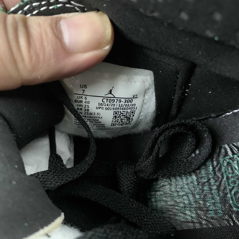 AJ1 High