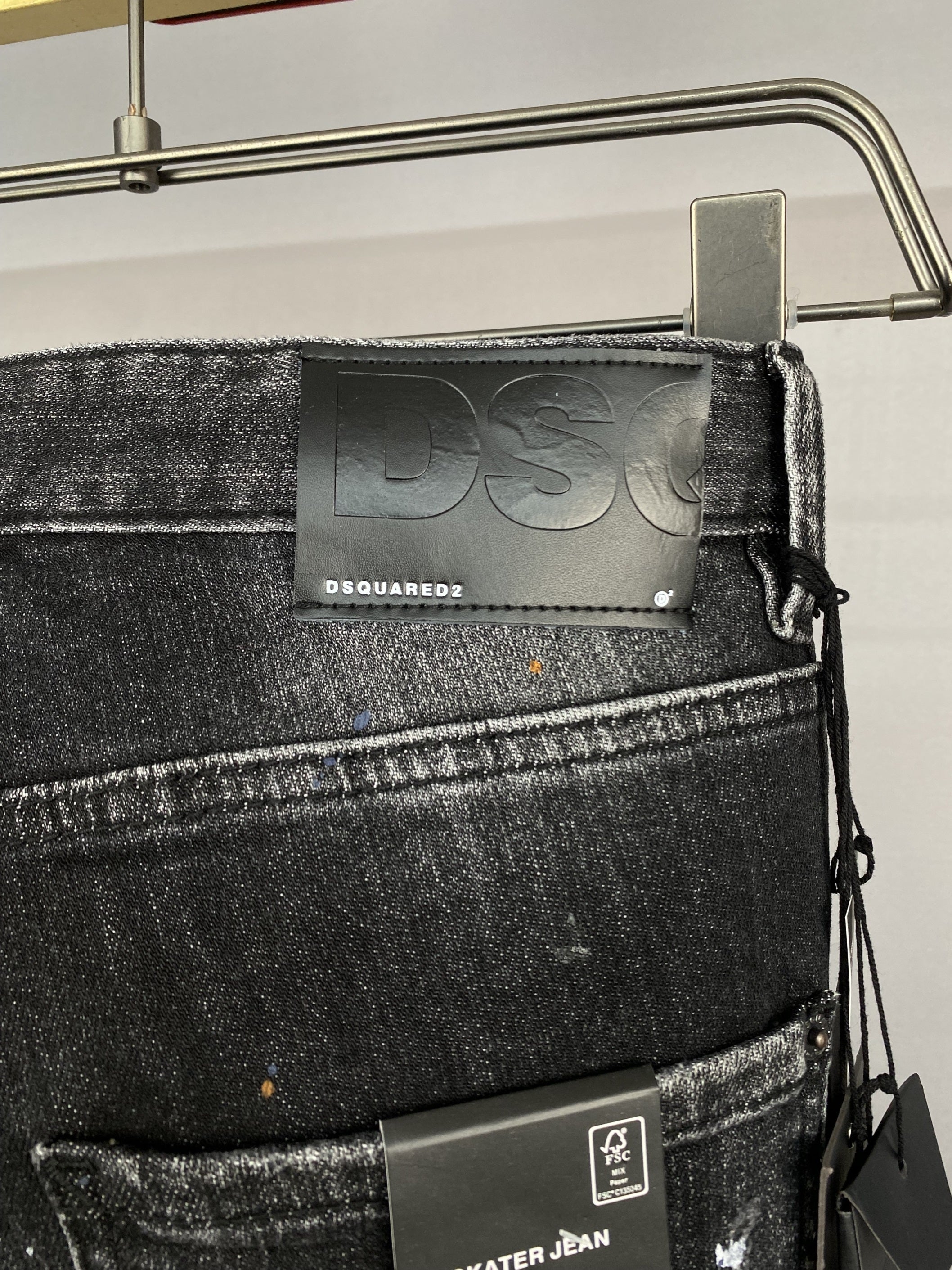 D2 Jeans