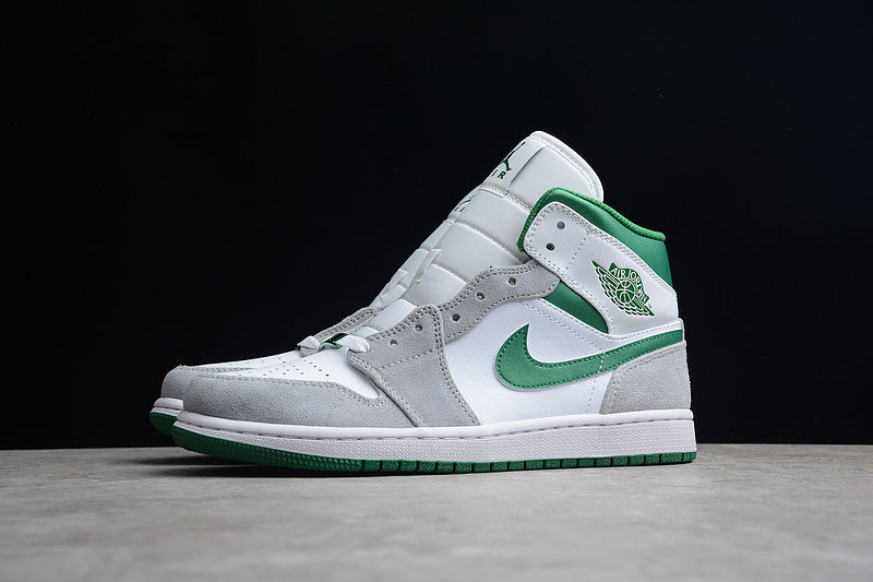 AJ1 Mid