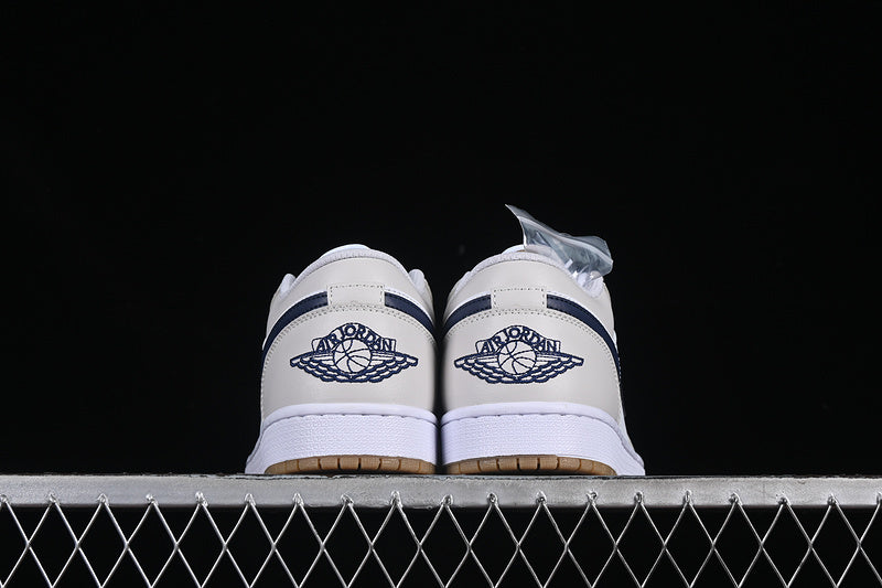 AJ1 Low