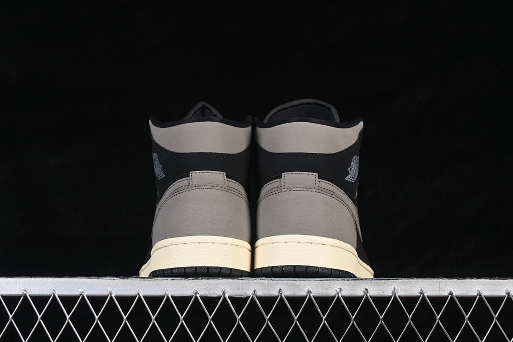 AJ1 High