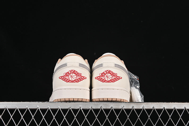 AJ1 Low