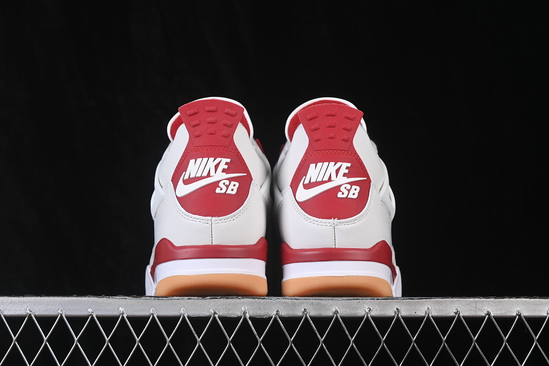AJ4
