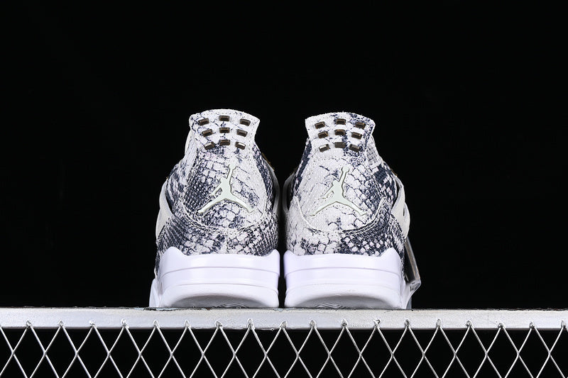 AJ4