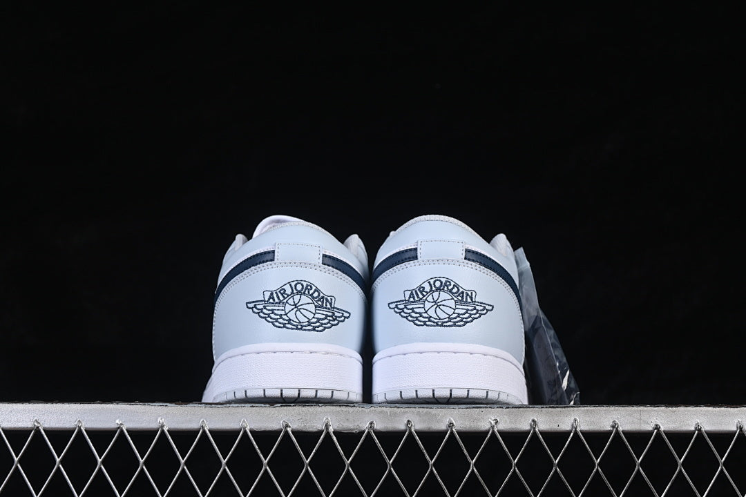 AJ1 Low