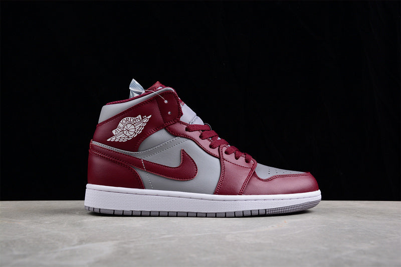 AJ1 Mid