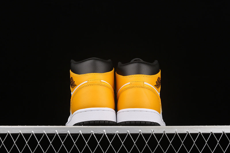 AJ1 Mid