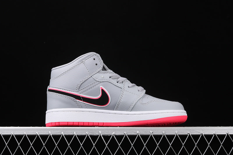 AJ1 Mid