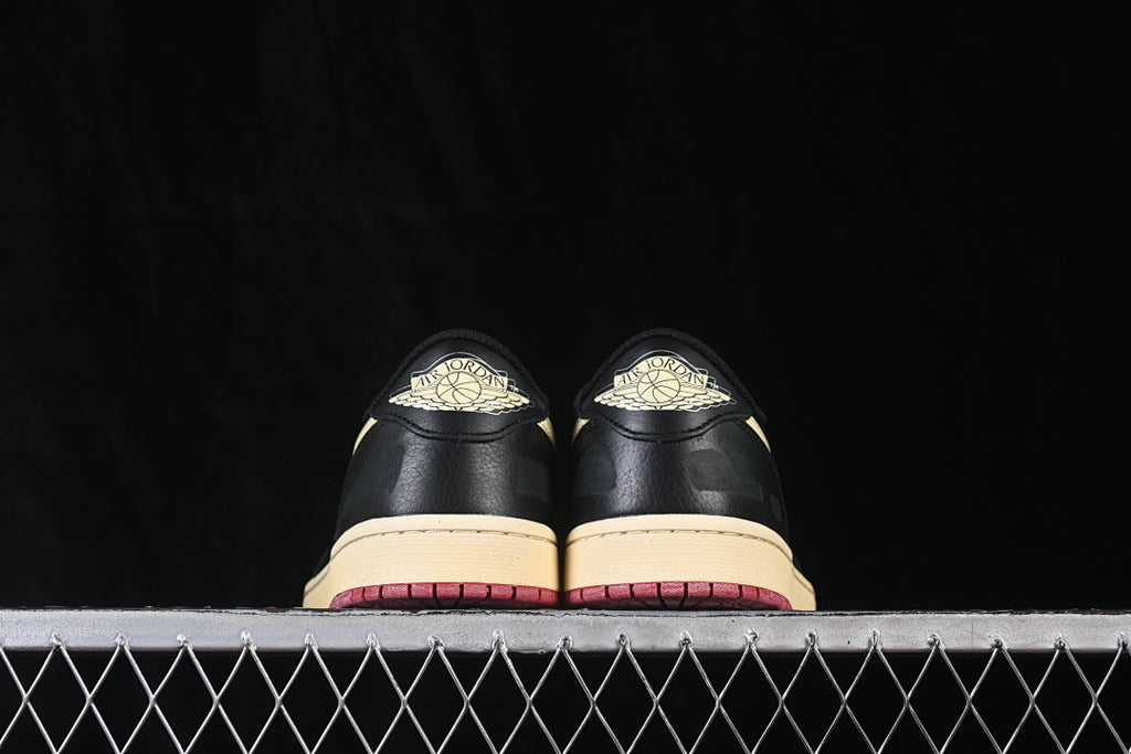 AJ1 Low