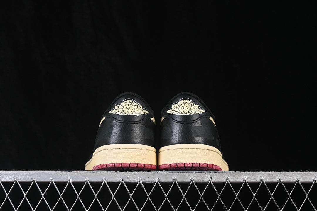 AJ1 Low