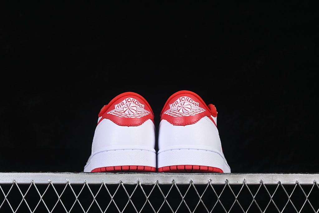 AJ1 Low