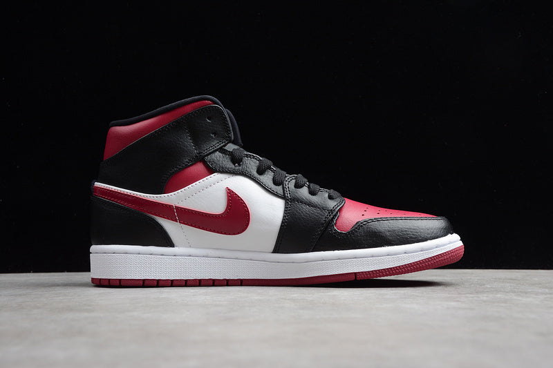 AJ1 Mid