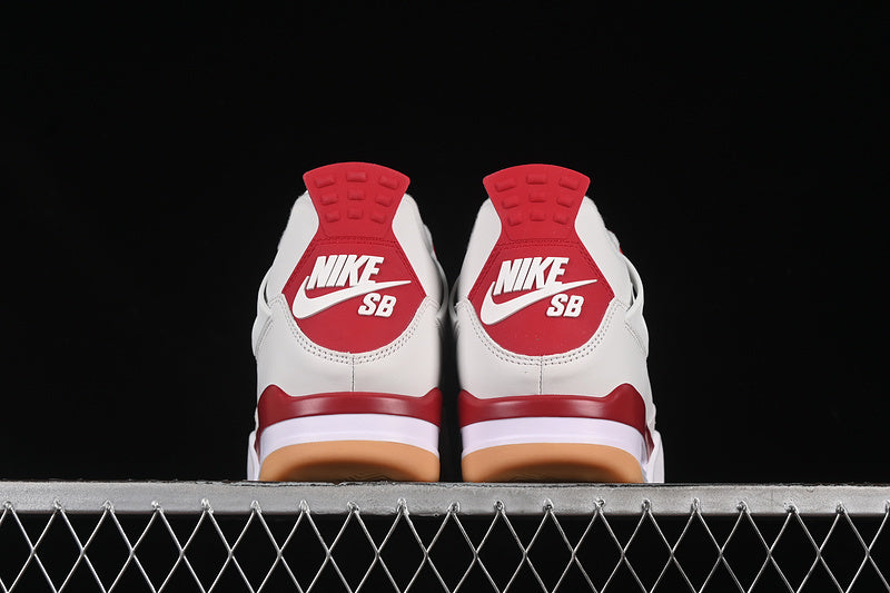 AJ4