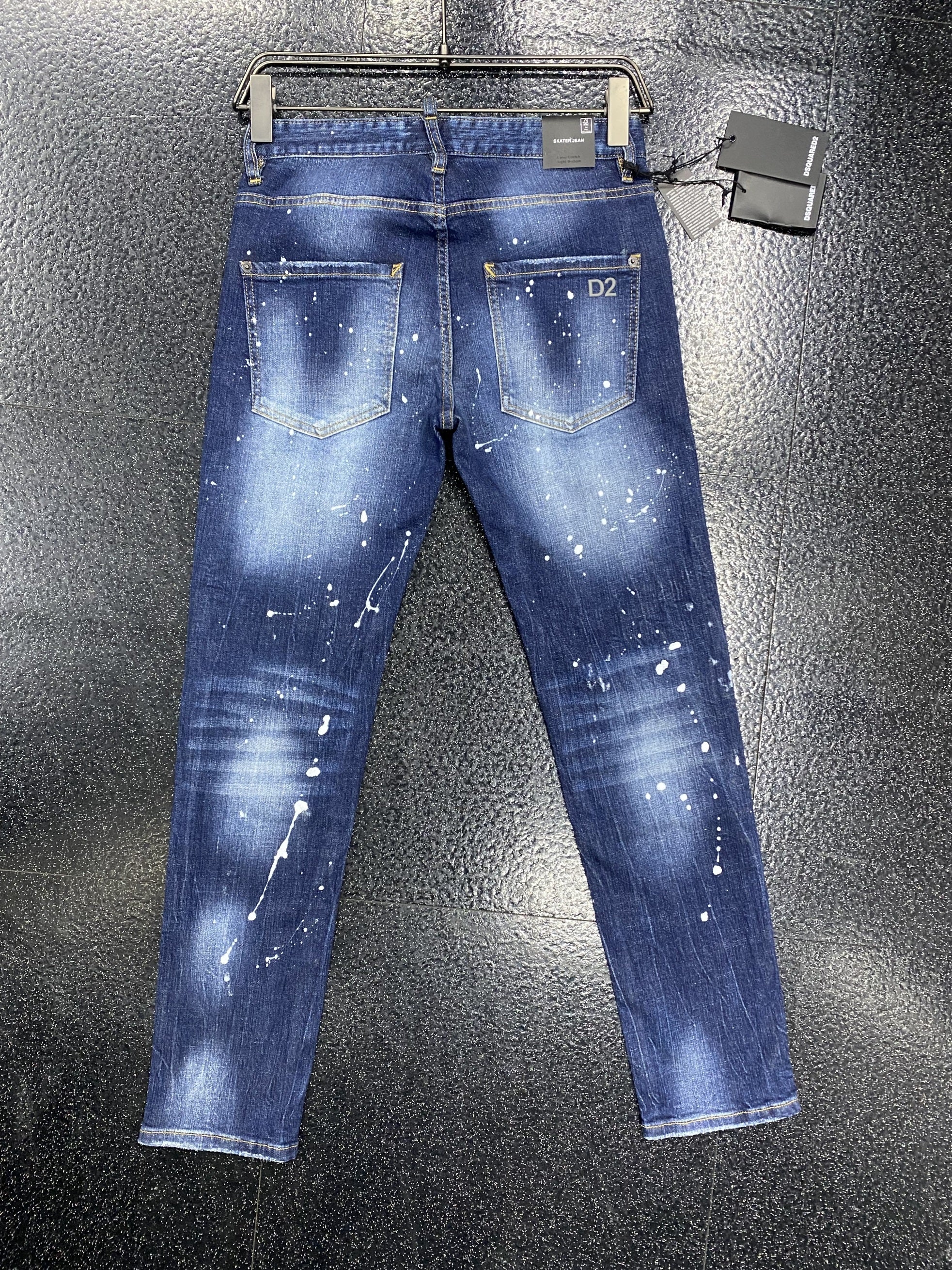 D2 Jeans