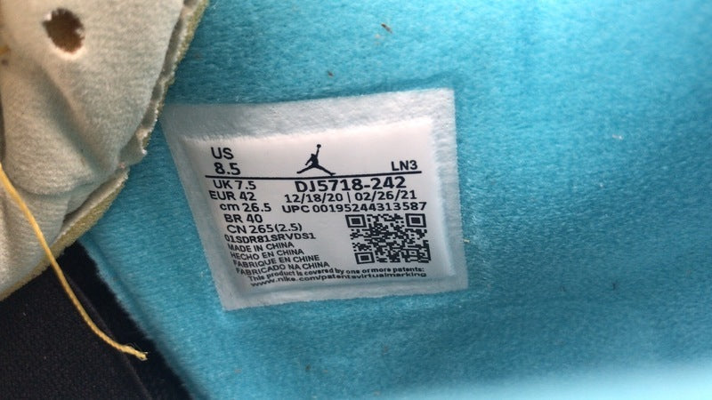 AJ4