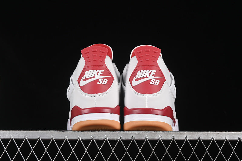 AJ4