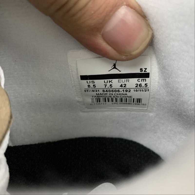 AJ4