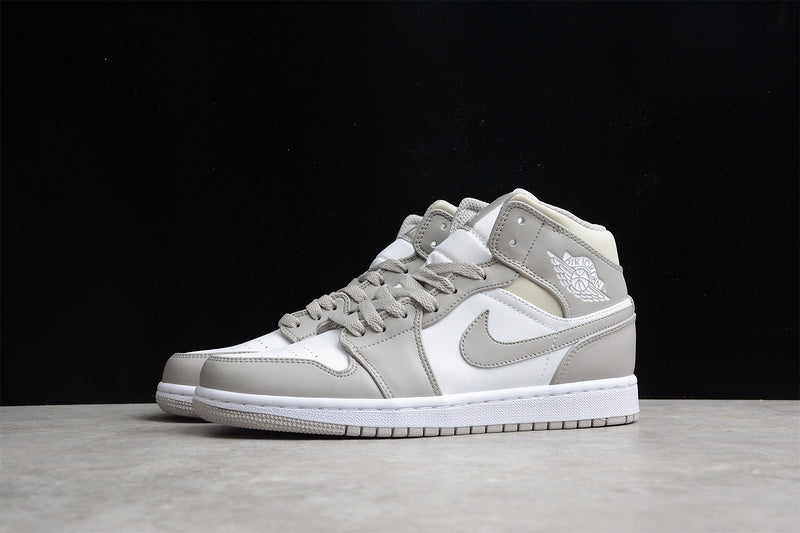 AJ1 Mid