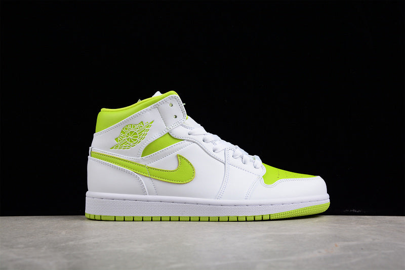 AJ1 Mid