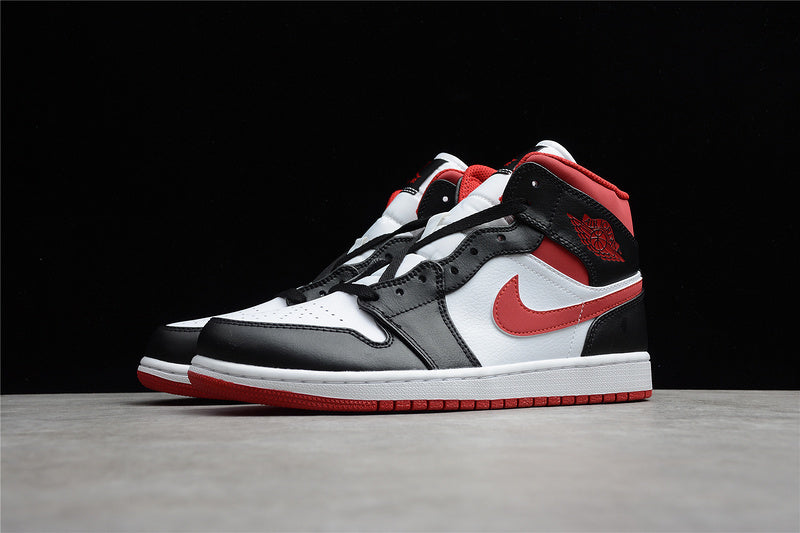 AJ1 Mid
