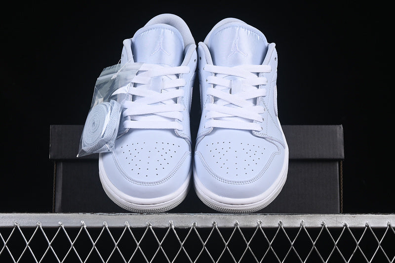 AJ1 Low