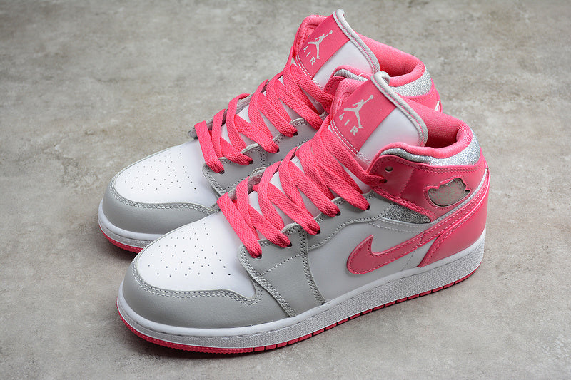 AJ1 Mid