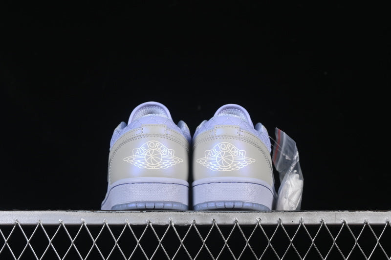AJ1 Low