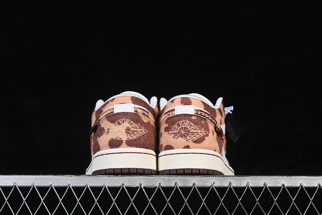 AJ1 Low