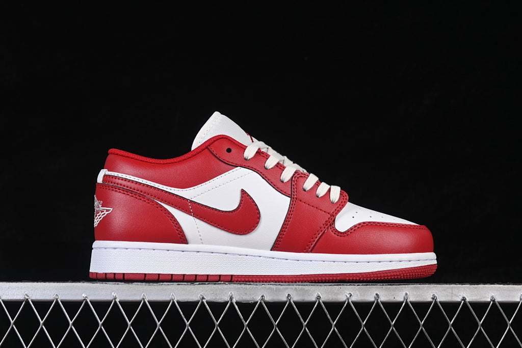 AJ1 Low