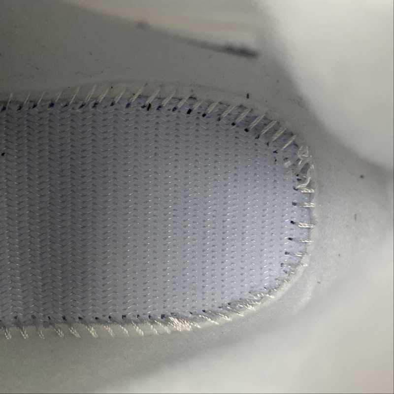 AJ4
