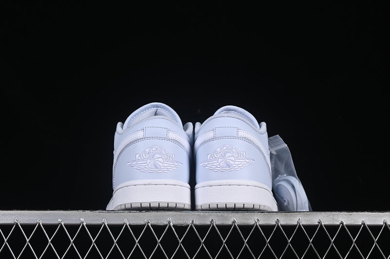 AJ1 Low