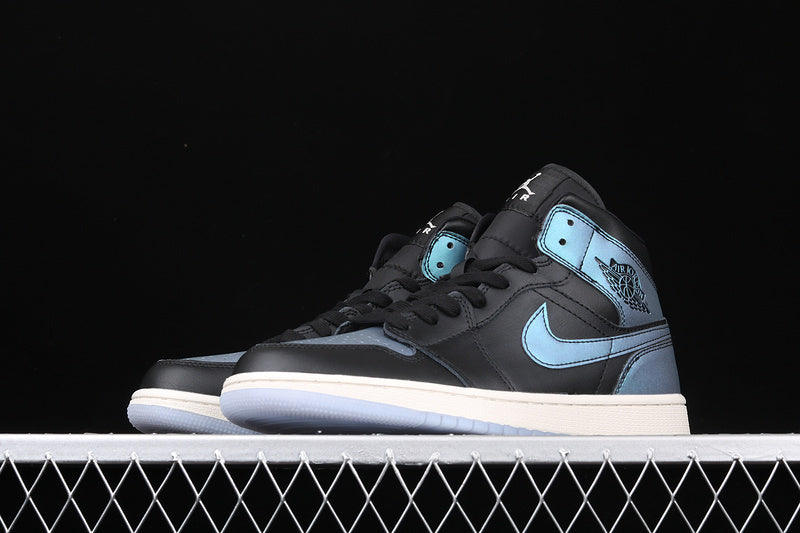 AJ1 Mid
