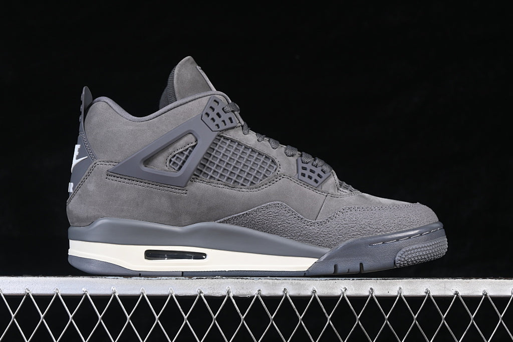 AJ4