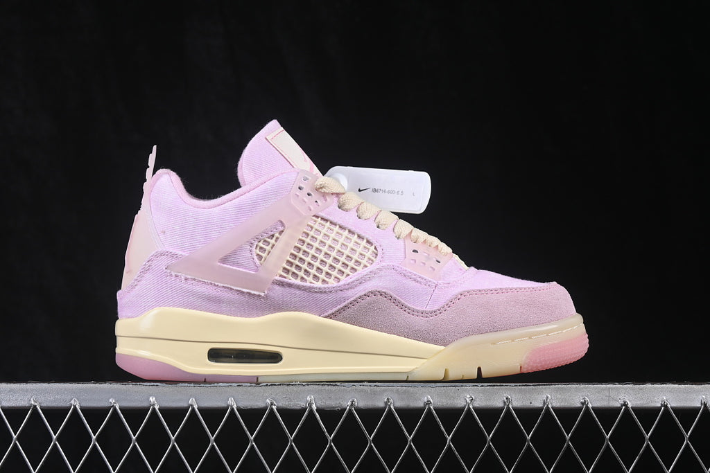 AJ4