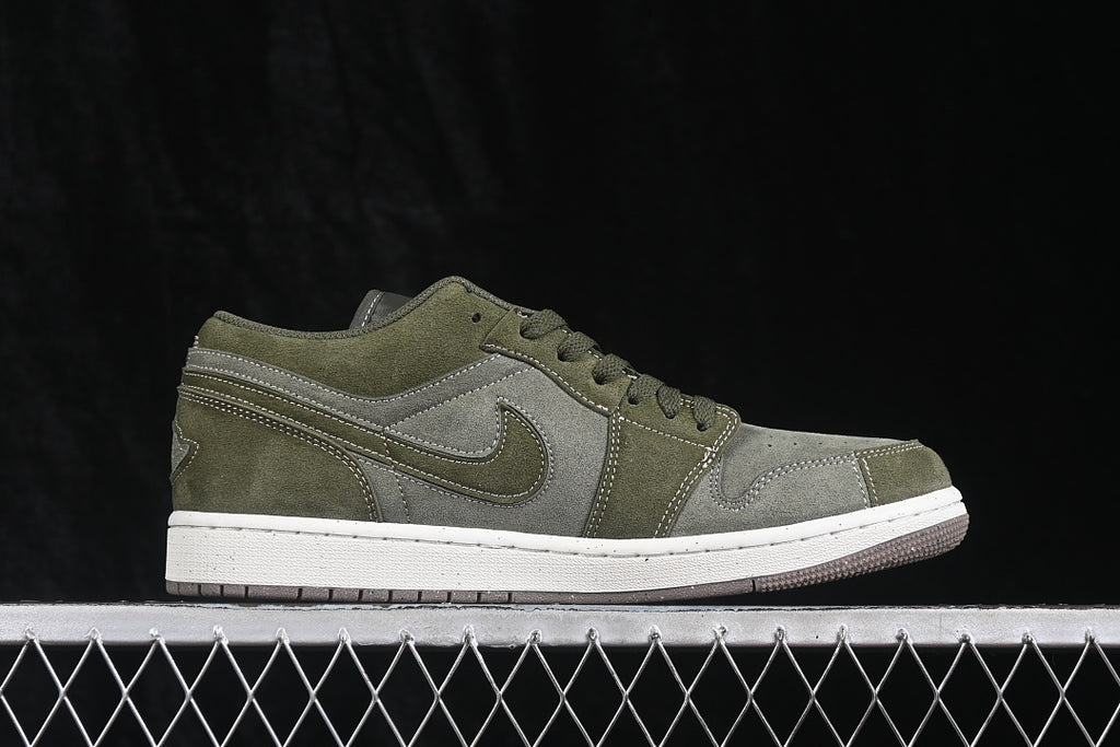 AJ1 Low