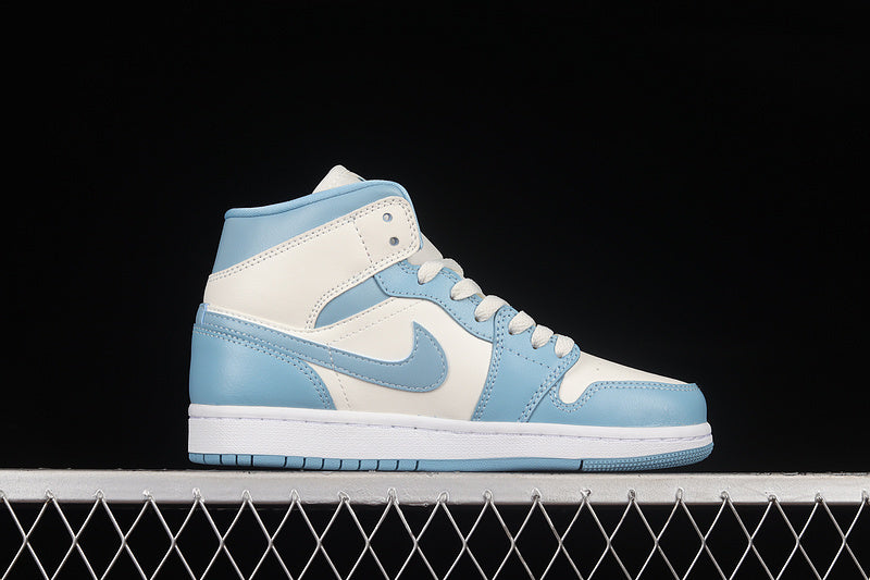 AJ1 Mid