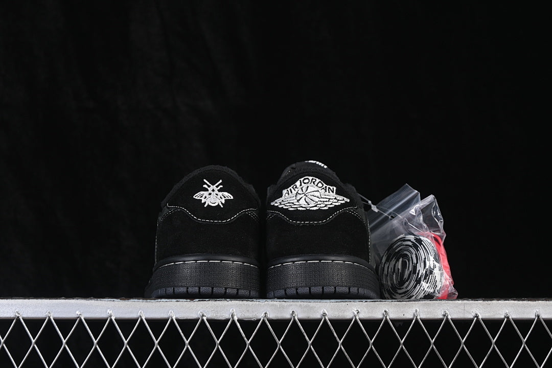 AJ1 Low