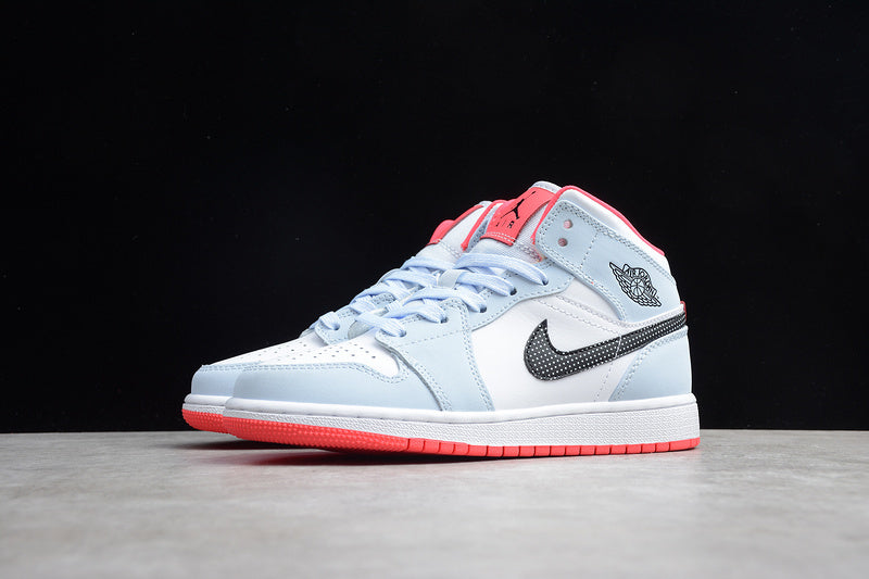 AJ1 Mid