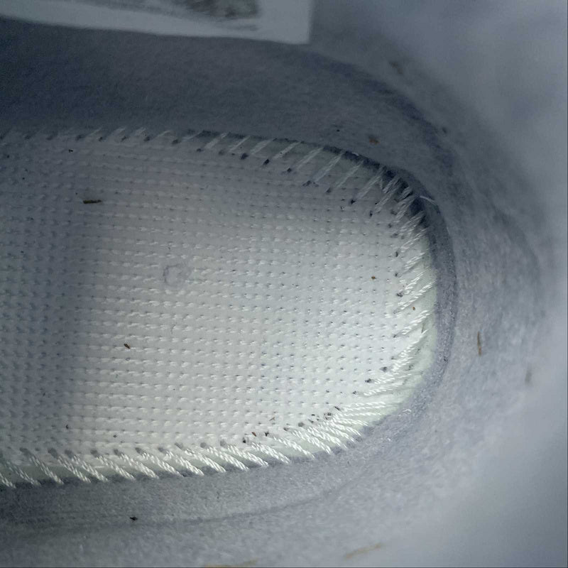 AJ4