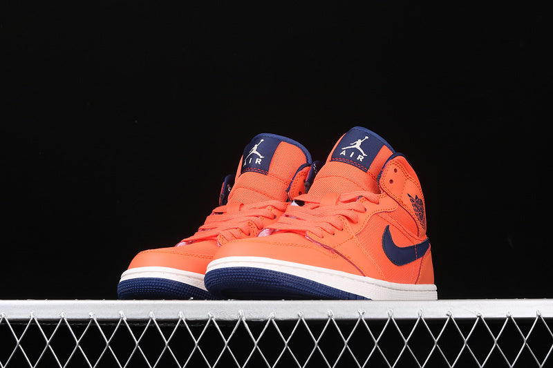 AJ1 Mid