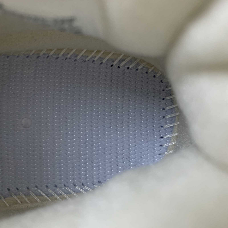 AJ4