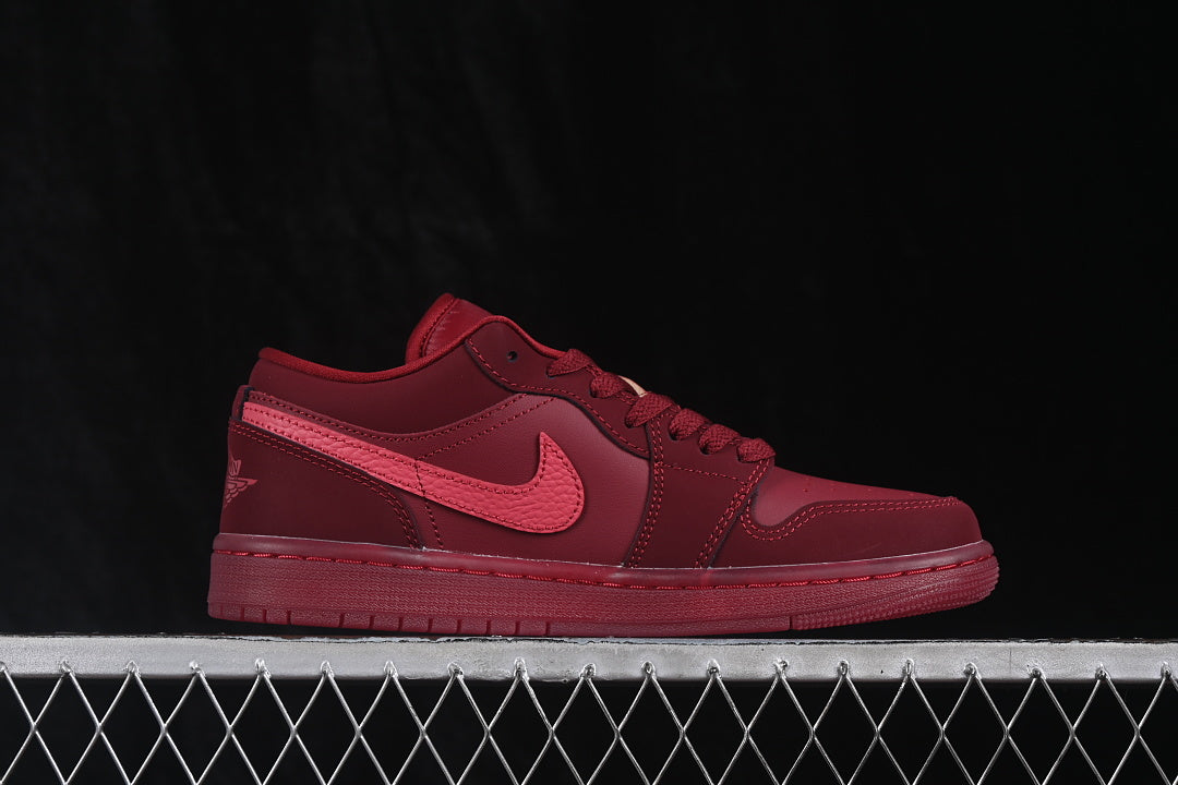 AJ1 Low