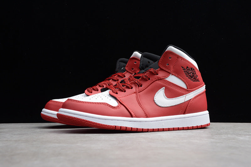 AJ1 Mid