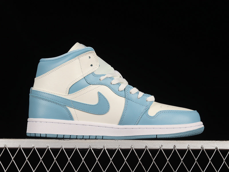 AJ1 Mid