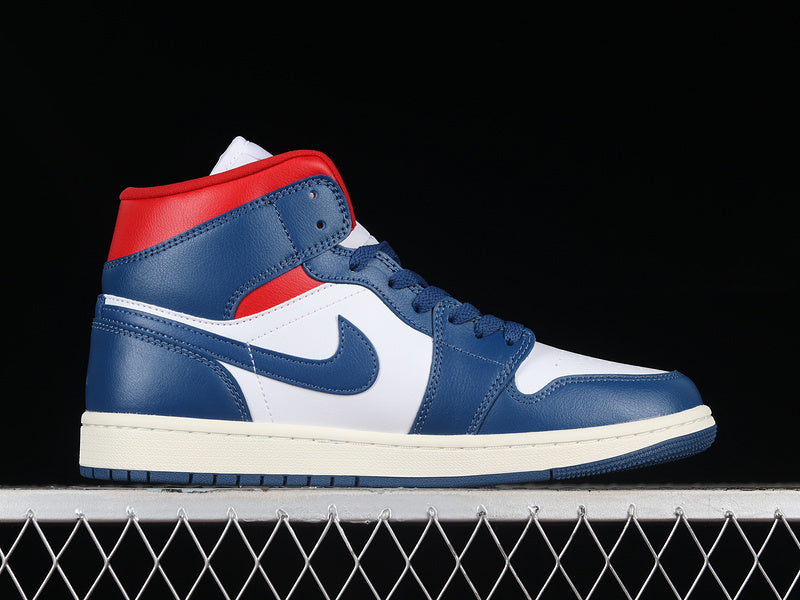 AJ1 Mid