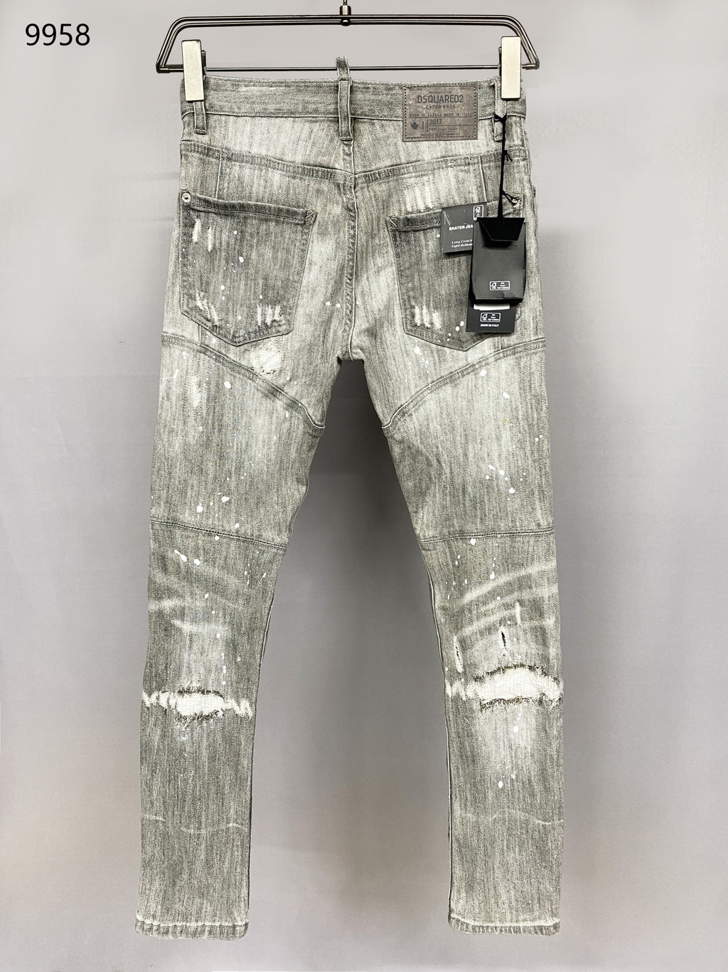 D2 Jeans