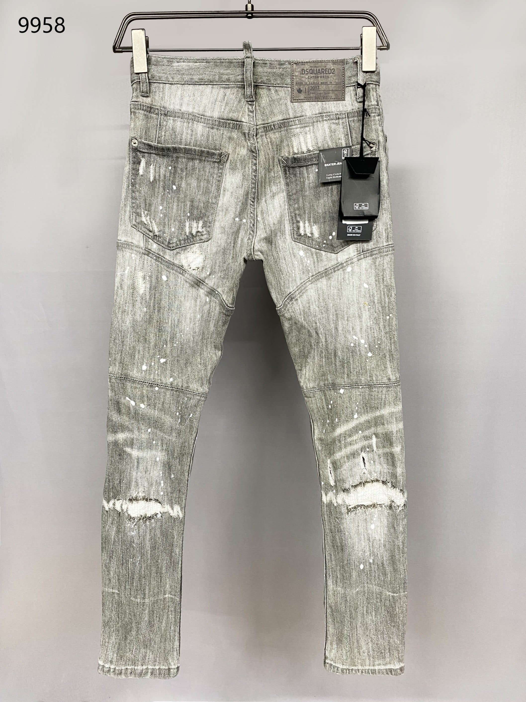 D2 Jeans