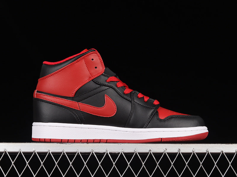 AJ1 Mid